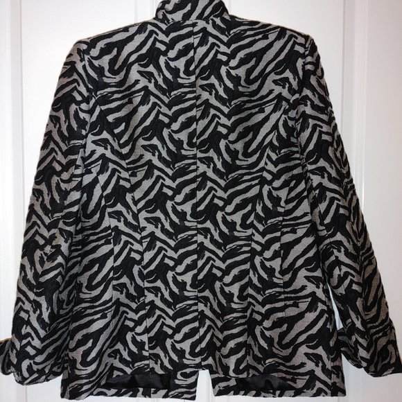 Jacket - Picture 2 of 3